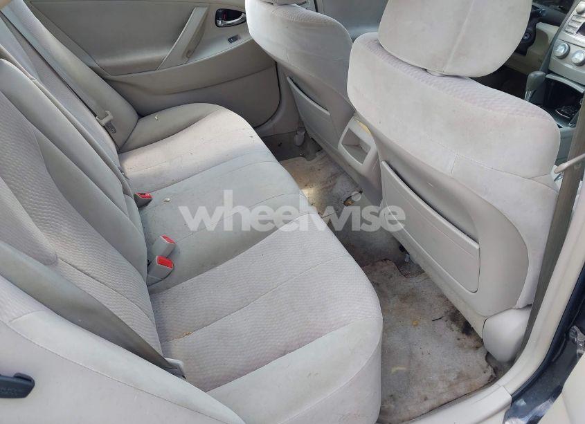 Photo 8 of 2011 Toyota Camry LE (VIN 4T4BF3EK8BR135484)