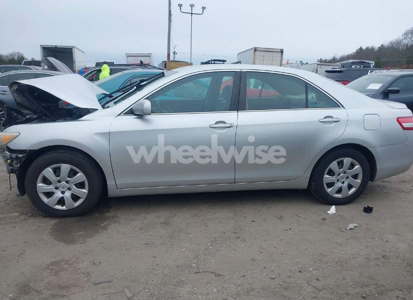 Photo 14 of 2011 Toyota Camry (VIN 4T4BF3EK8BR142922)