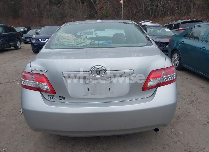 Photo 16 of 2011 Toyota Camry (VIN 4T4BF3EK8BR142922)