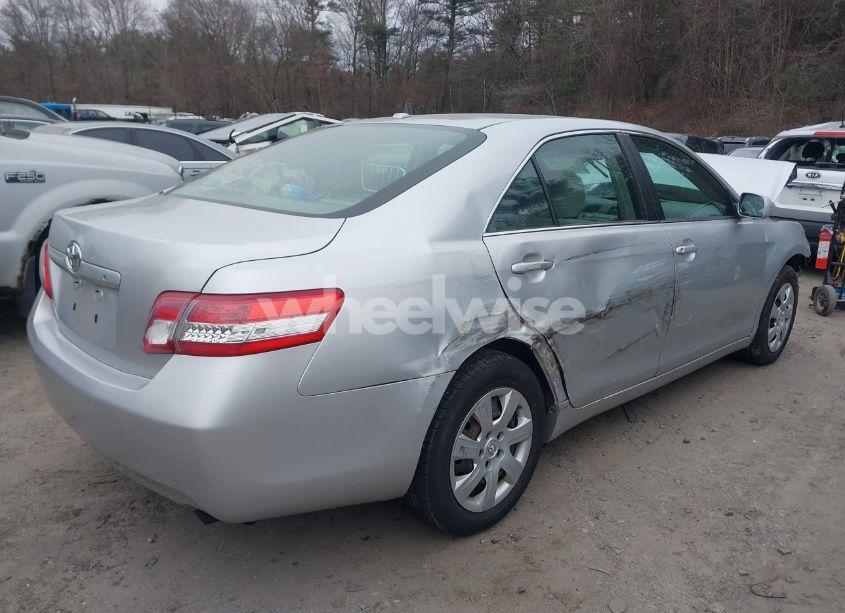 Photo 4 of 2011 Toyota Camry (VIN 4T4BF3EK8BR142922)