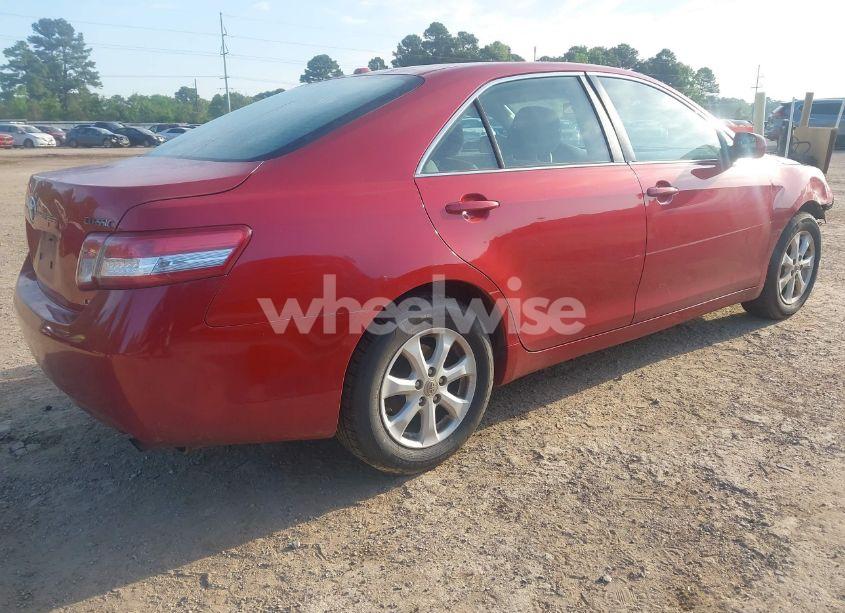 Photo 4 of 2011 Toyota Camry LE (VIN 4T4BF3EK8BR162507)