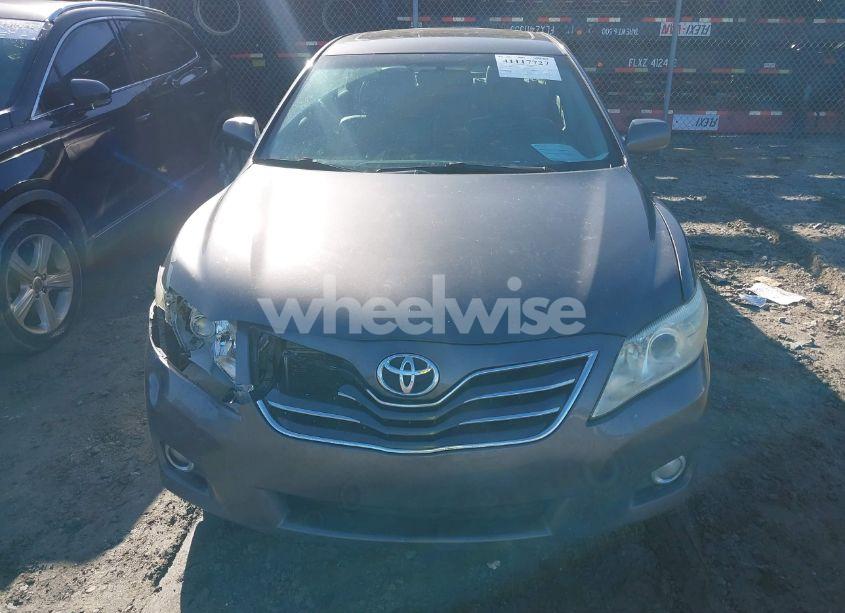 Photo 12 of 2011 Toyota Camry XLE (VIN 4T4BF3EK8BR166492)