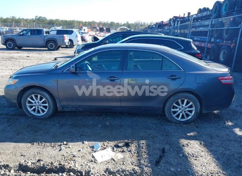Photo 14 of 2011 Toyota Camry XLE (VIN 4T4BF3EK8BR166492)