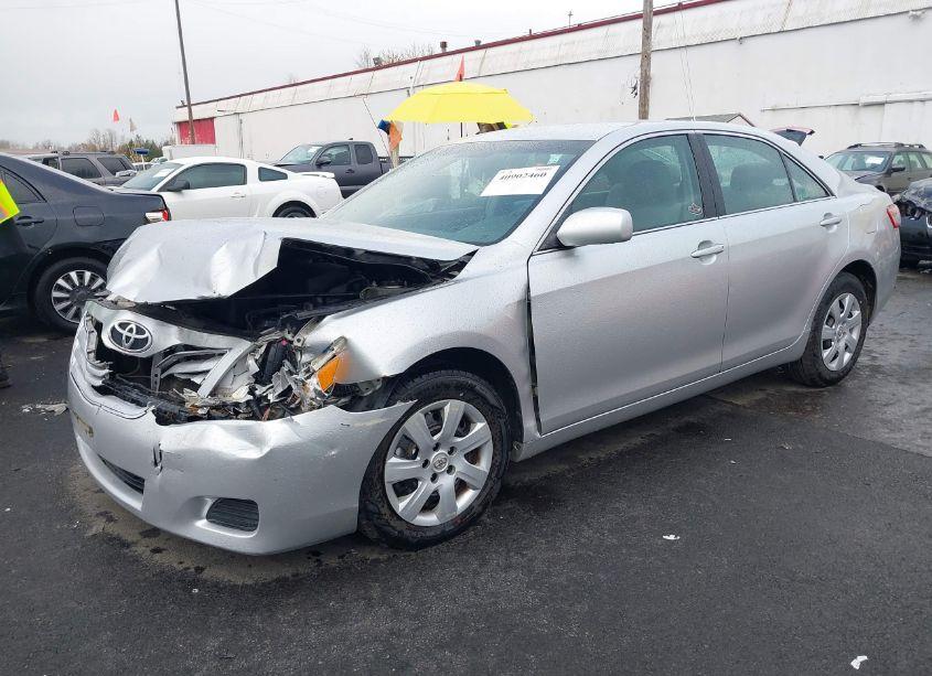 Photo 2 of 2011 Toyota Camry LE (VIN 4T4BF3EK8BR168016)