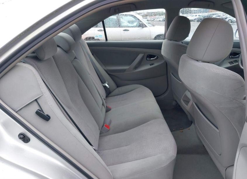 Photo 8 of 2011 Toyota Camry LE (VIN 4T4BF3EK8BR168016)