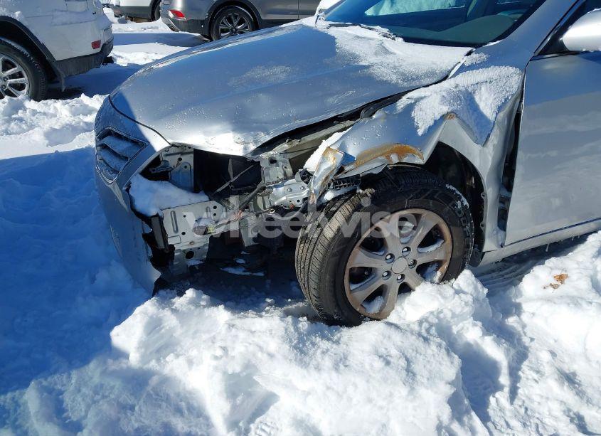 Photo 6 of 2011 Toyota Camry LE (VIN 4T4BF3EK8BR173040)