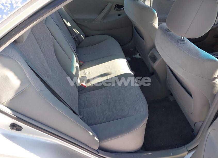 Photo 8 of 2011 Toyota Camry LE (VIN 4T4BF3EK8BR173040)