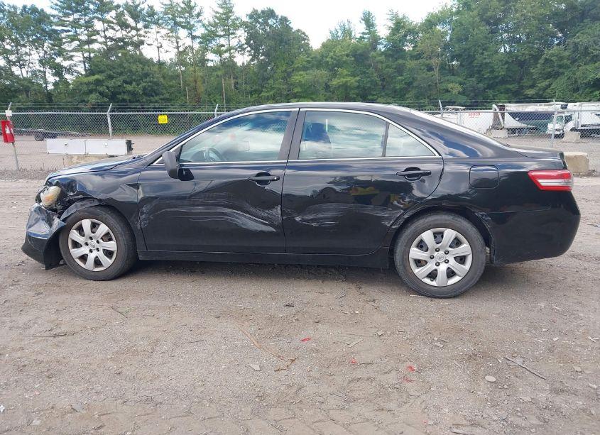 Photo 14 of 2011 Toyota Camry LE (VIN 4T4BF3EK8BR199928)