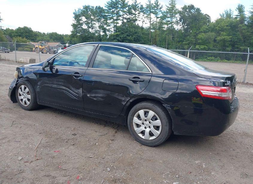 Photo 3 of 2011 Toyota Camry LE (VIN 4T4BF3EK8BR199928)