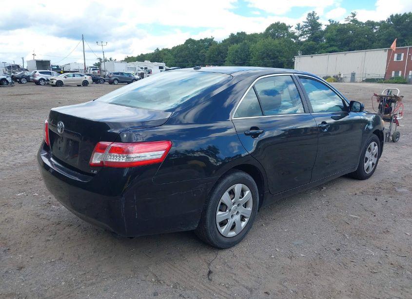 Photo 4 of 2011 Toyota Camry LE (VIN 4T4BF3EK8BR199928)