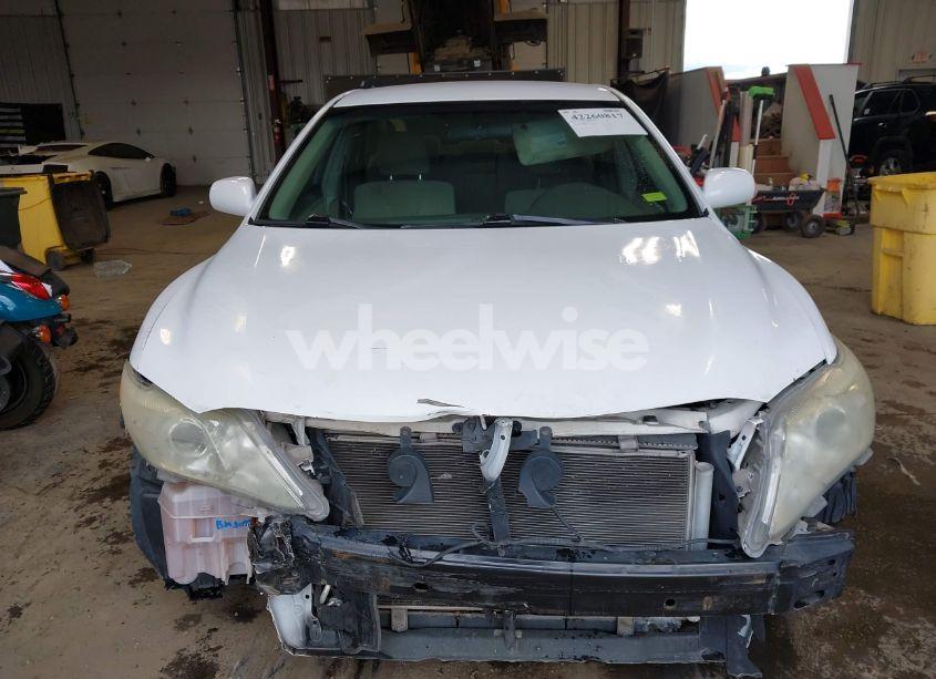 Photo 12 of 2011 Toyota Camry LE (VIN 4T4BF3EK8BR206974)