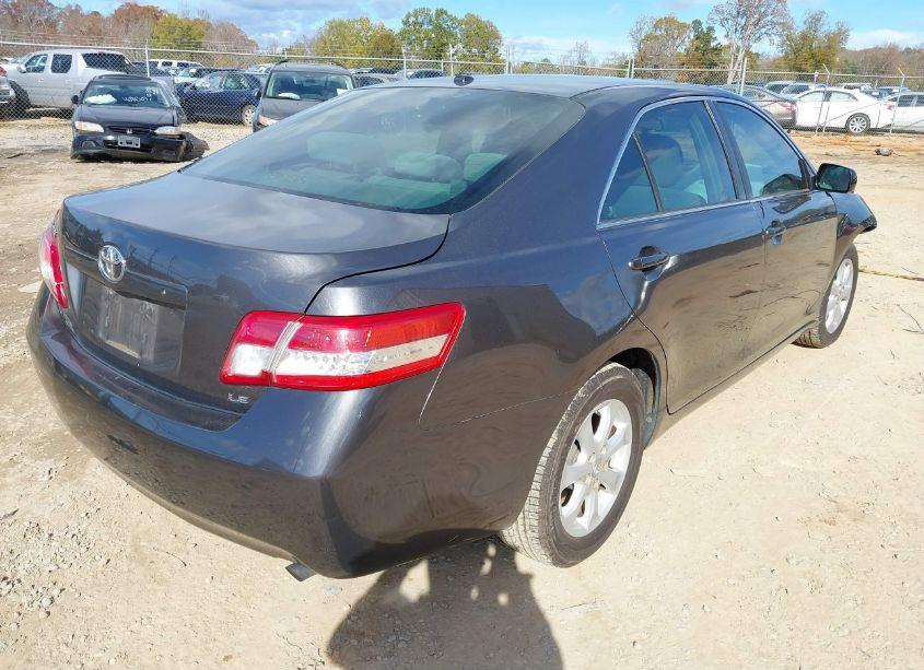 Photo 4 of 2011 Toyota Camry LE (VIN 4T4BF3EK8BR212497)