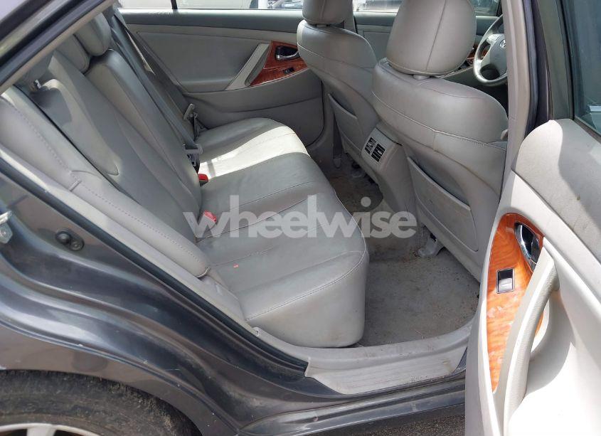 Photo 8 of 2011 Toyota Camry XLE (VIN 4T4BF3EK8BR212757)