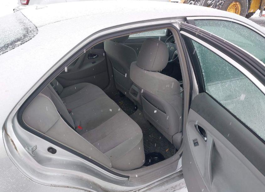 Photo 8 of 2011 Toyota Camry LE (VIN 4T4BF3EK8BR218851)