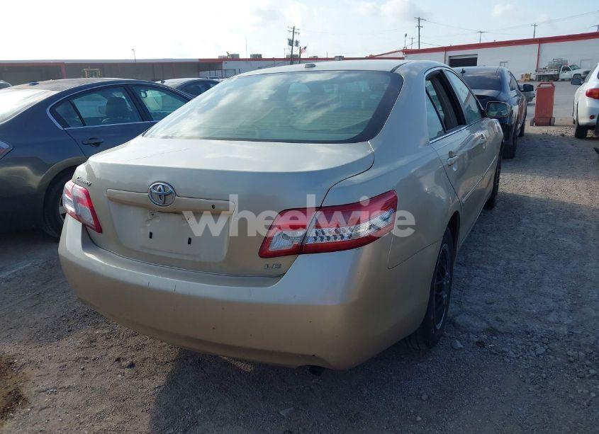 Photo 4 of 2010 Toyota Camry LE (VIN 4T4BF3EK9AR011691)