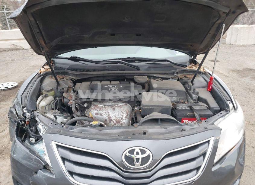 Photo 10 of 2010 Toyota Camry LE (VIN 4T4BF3EK9AR016907)