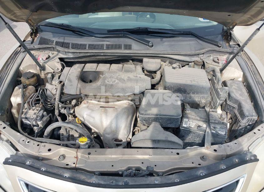 Photo 10 of 2010 Toyota Camry LE (VIN 4T4BF3EK9AR054735)