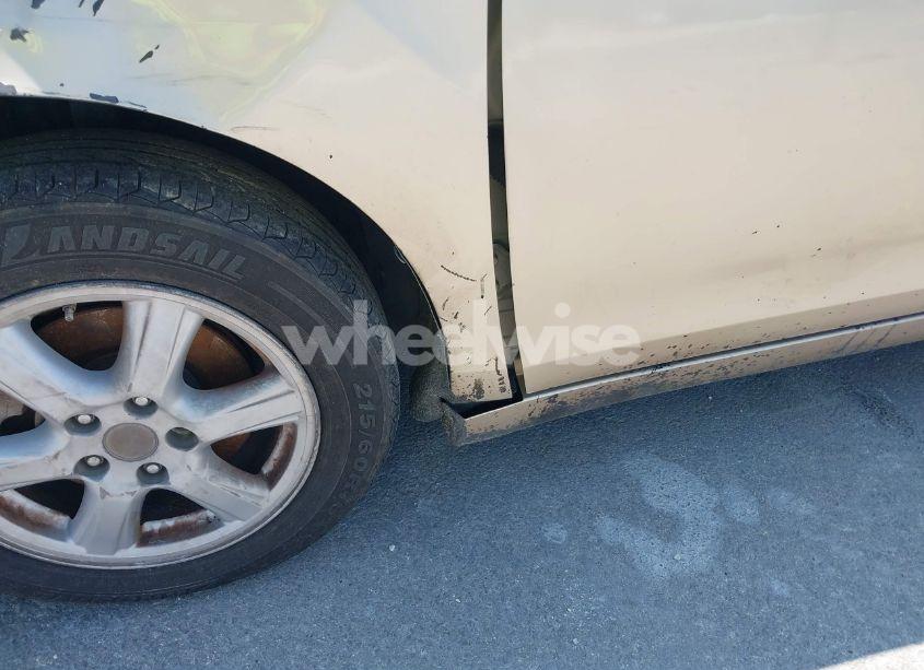 Photo 18 of 2010 Toyota Camry LE (VIN 4T4BF3EK9AR054735)