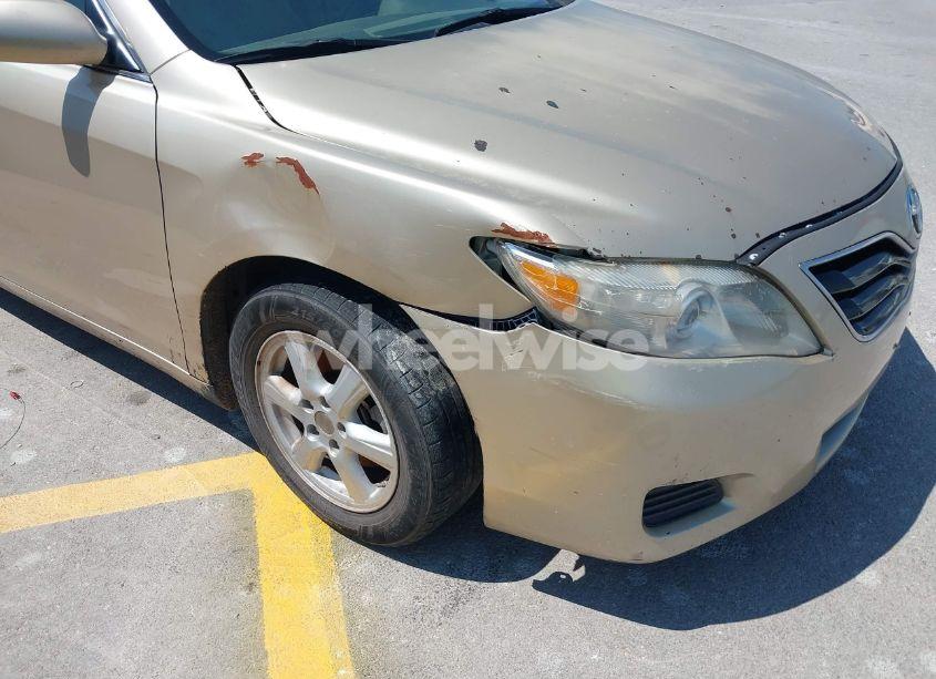 Photo 19 of 2010 Toyota Camry LE (VIN 4T4BF3EK9AR054735)