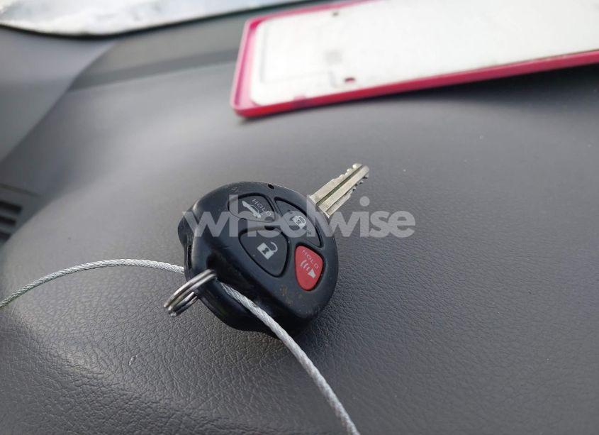 Photo 11 of 2010 Toyota Camry LE (VIN 4T4BF3EK9AR060888)