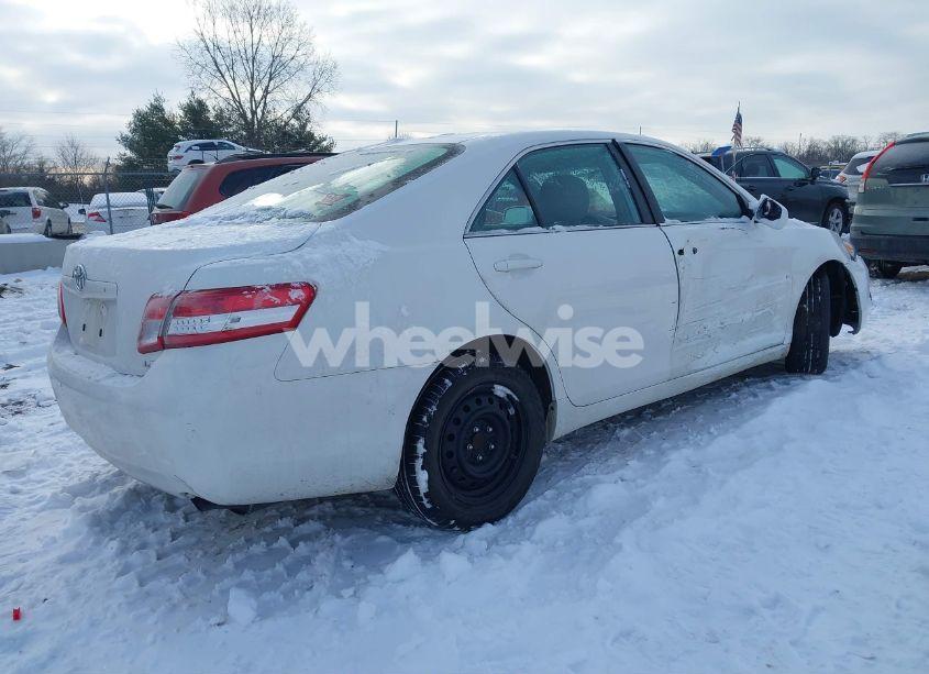 Photo 4 of 2010 Toyota Camry LE (VIN 4T4BF3EK9AR060888)