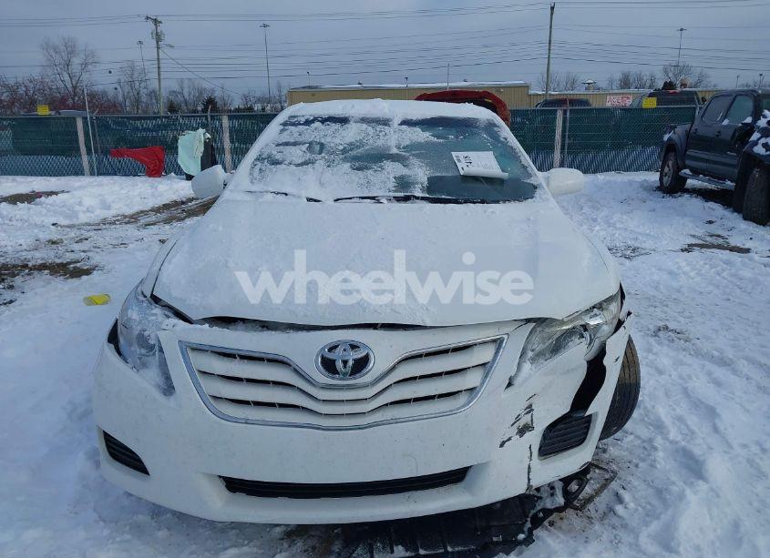 Photo 6 of 2010 Toyota Camry LE (VIN 4T4BF3EK9AR060888)