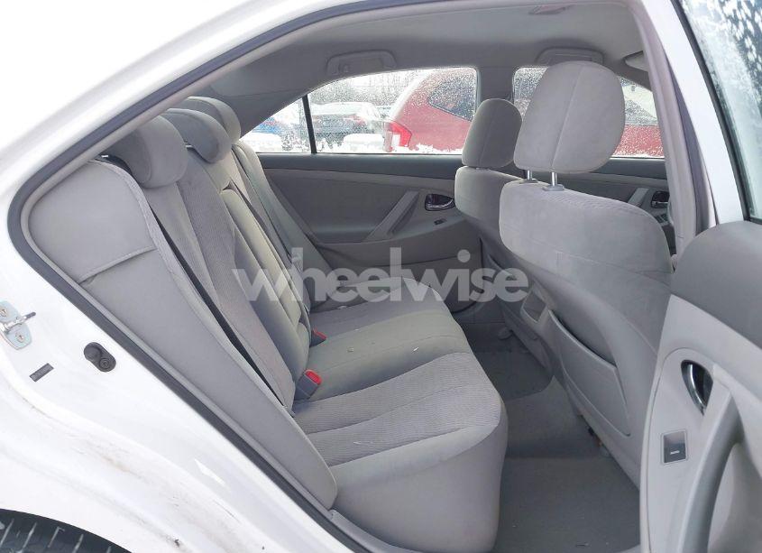 Photo 8 of 2010 Toyota Camry LE (VIN 4T4BF3EK9AR060888)