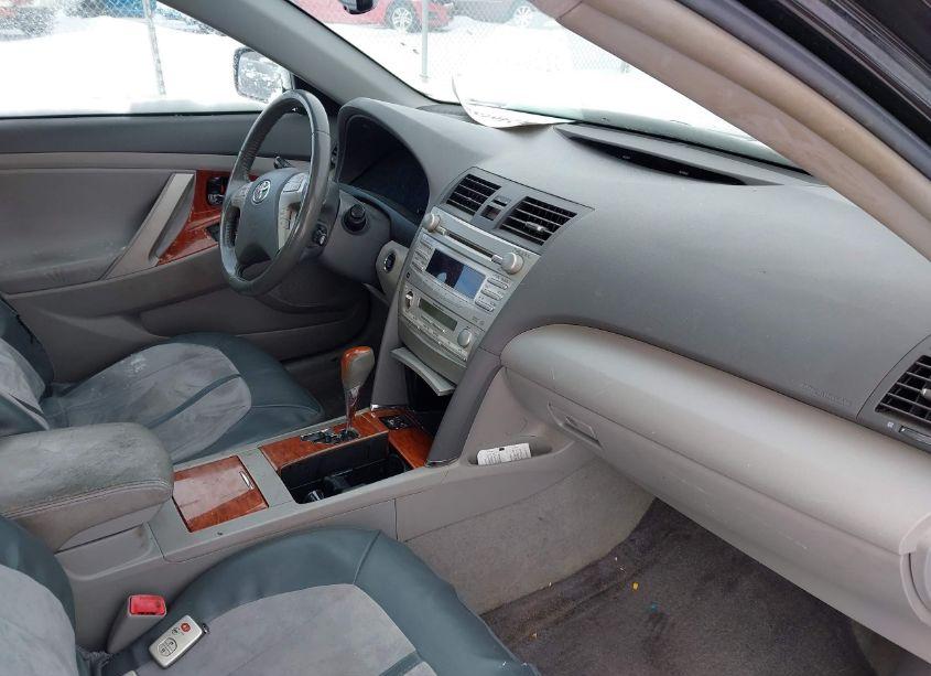 Photo 5 of 2010 Toyota Camry XLE (VIN 4T4BF3EK9AR062043)