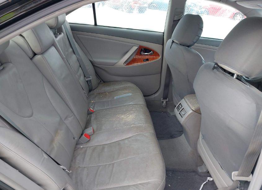 Photo 8 of 2010 Toyota Camry XLE (VIN 4T4BF3EK9AR062043)