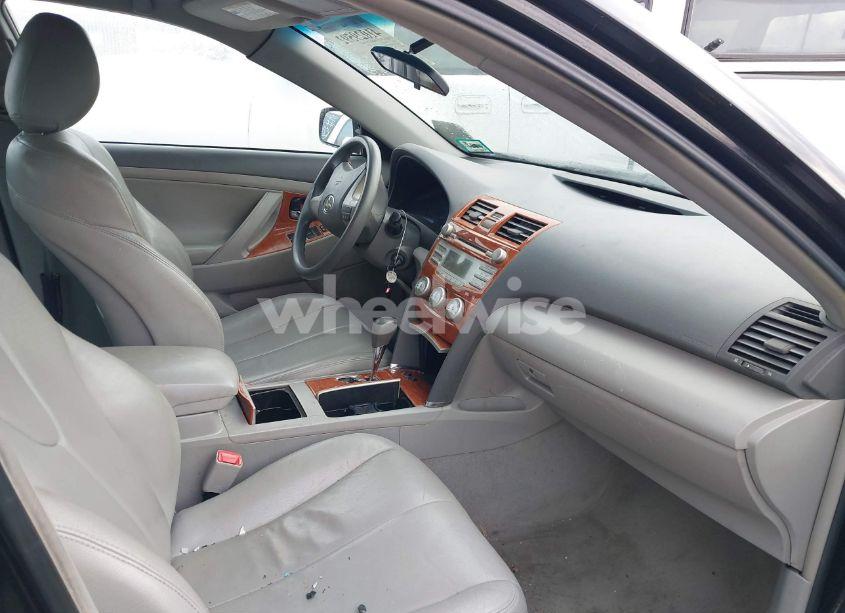 Photo 5 of 2010 Toyota Camry LE (VIN 4T4BF3EK9AR067839)