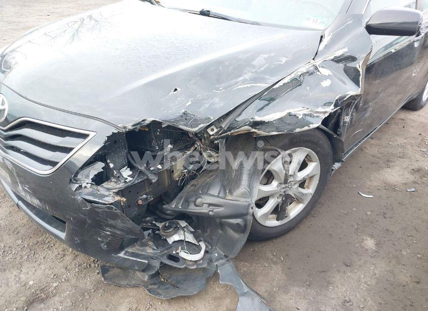 Photo 6 of 2010 Toyota Camry LE (VIN 4T4BF3EK9AR067839)