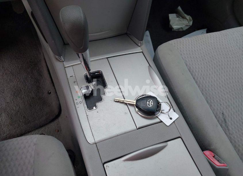 Photo 11 of 2011 Toyota Camry LE (VIN 4T4BF3EK9BR094332)