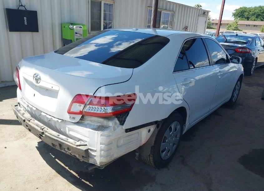 Photo 4 of 2011 Toyota Camry LE (VIN 4T4BF3EK9BR094976)