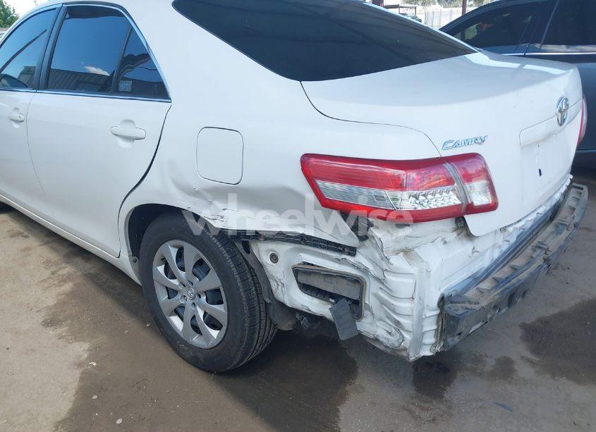 Photo 6 of 2011 Toyota Camry LE (VIN 4T4BF3EK9BR094976)