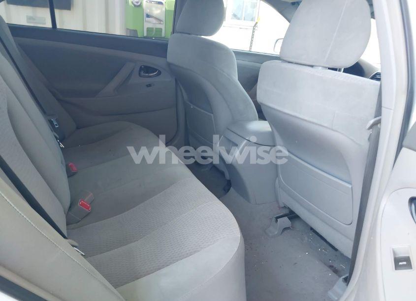 Photo 8 of 2011 Toyota Camry LE (VIN 4T4BF3EK9BR094976)