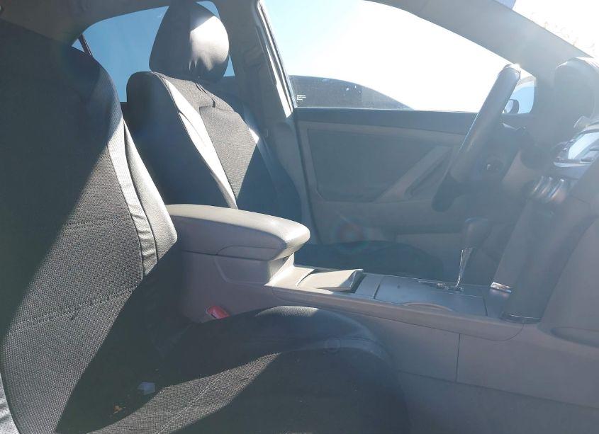 Photo 5 of 2011 Toyota Camry LE (VIN 4T4BF3EK9BR104292)