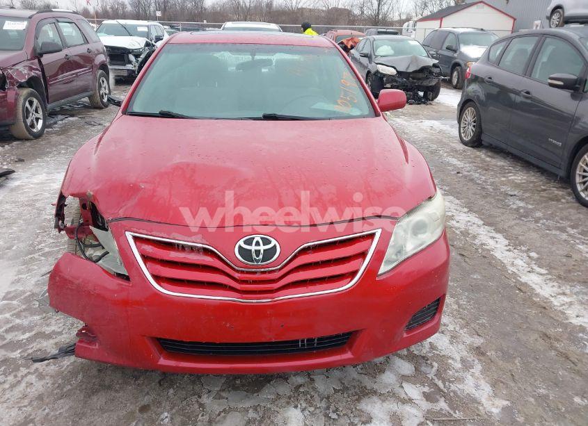 Photo 12 of 2011 Toyota Camry LE (VIN 4T4BF3EK9BR105197)