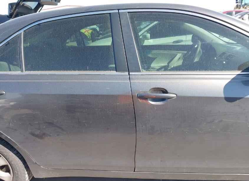 Photo 14 of 2011 Toyota Camry LE (VIN 4T4BF3EK9BR135798)