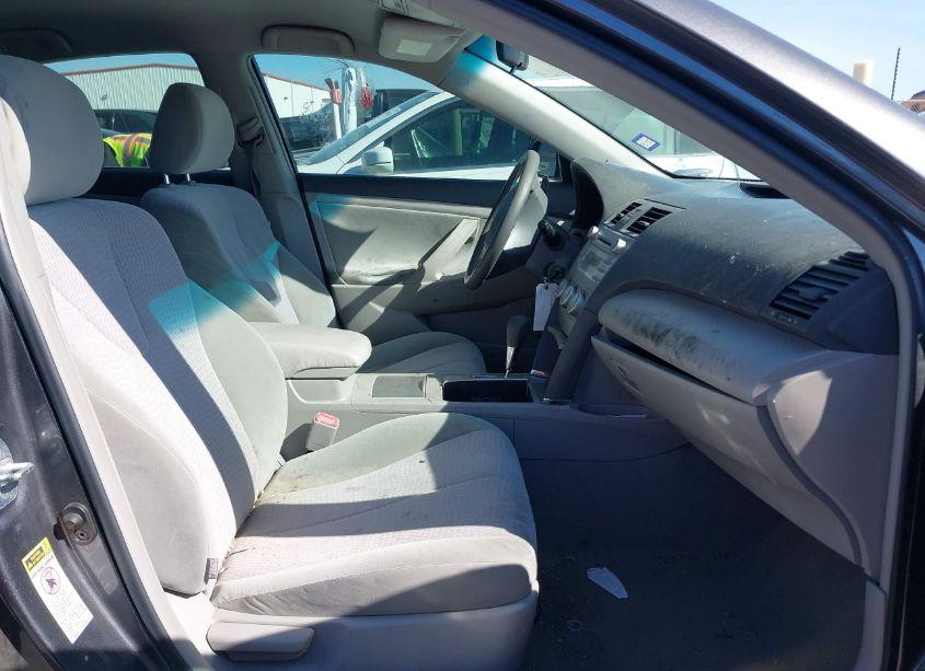 Photo 5 of 2011 Toyota Camry LE (VIN 4T4BF3EK9BR135798)