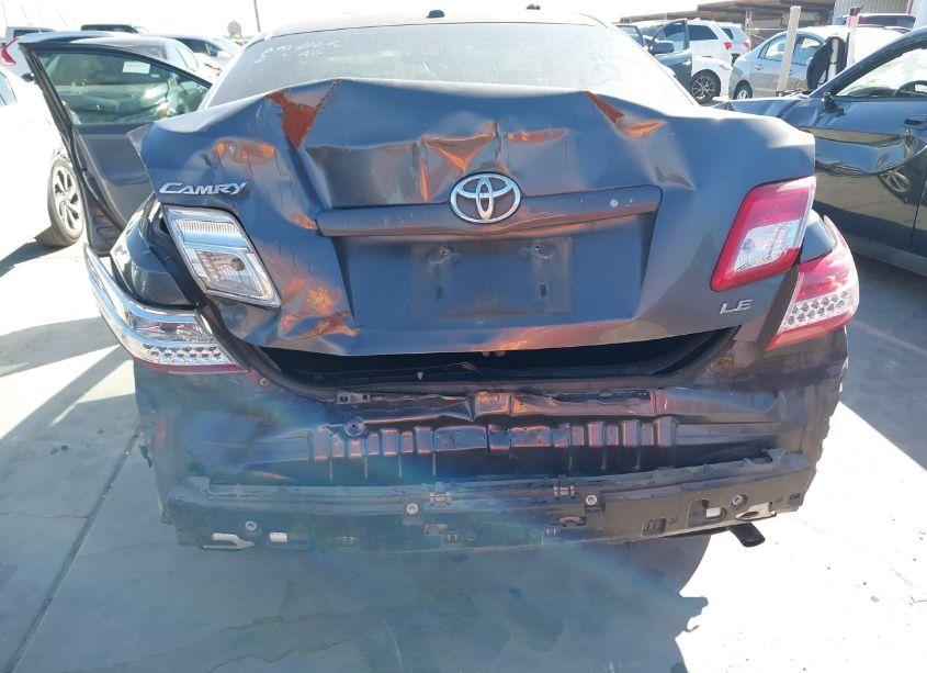Photo 6 of 2011 Toyota Camry LE (VIN 4T4BF3EK9BR135798)