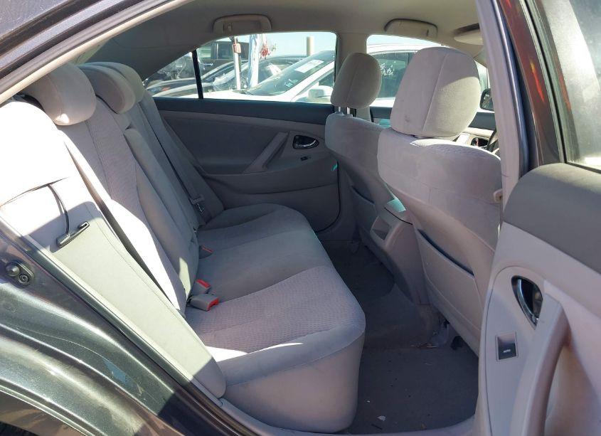 Photo 8 of 2011 Toyota Camry LE (VIN 4T4BF3EK9BR135798)