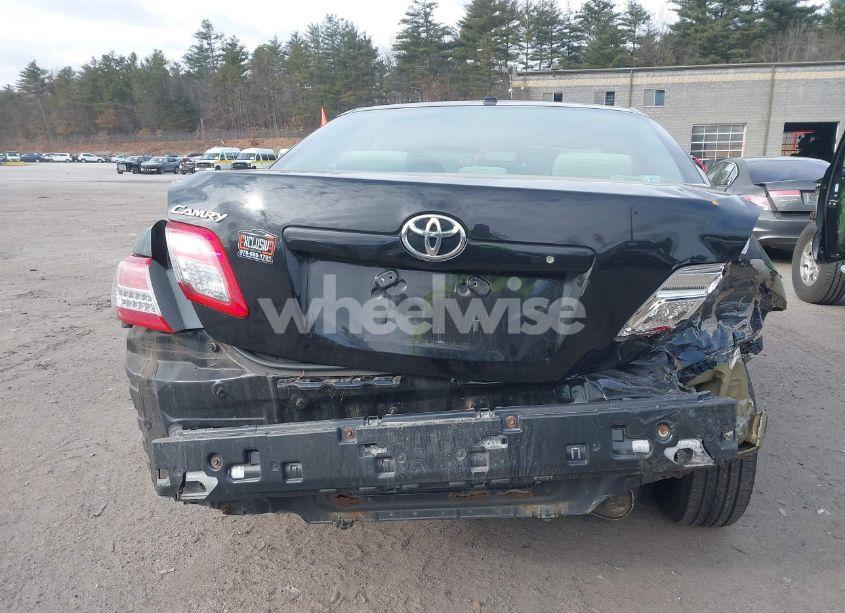 Photo 13 of 2011 Toyota Camry (VIN 4T4BF3EK9BR143853)