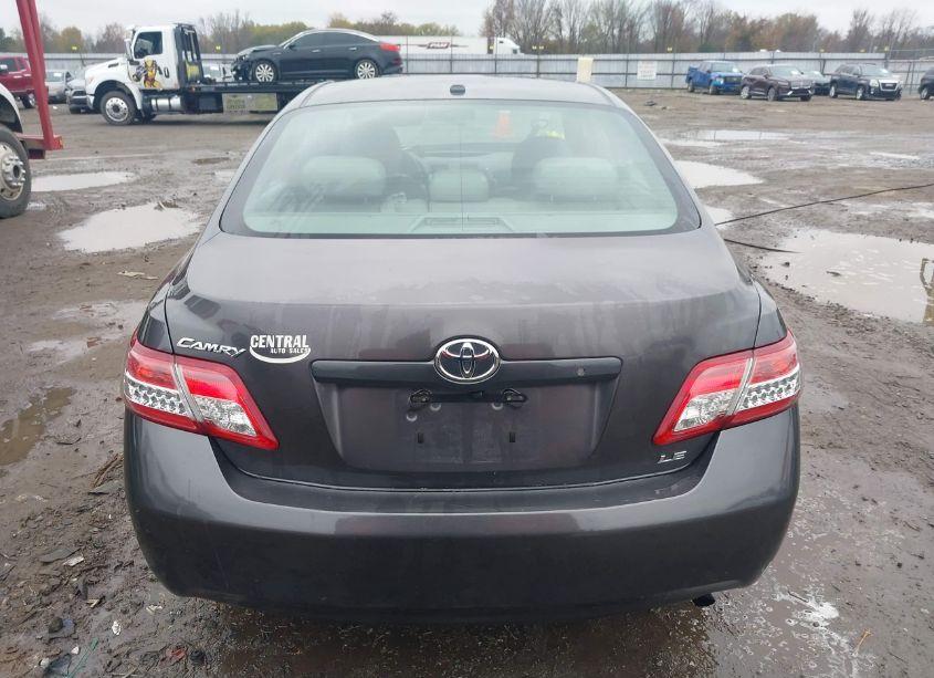 Photo 16 of 2011 Toyota Camry LE (VIN 4T4BF3EK9BR162905)