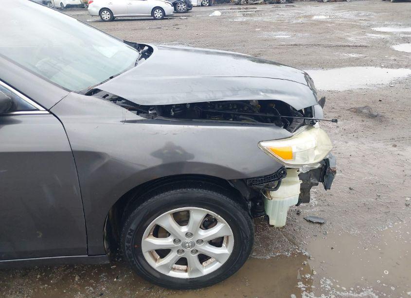 Photo 17 of 2011 Toyota Camry LE (VIN 4T4BF3EK9BR162905)