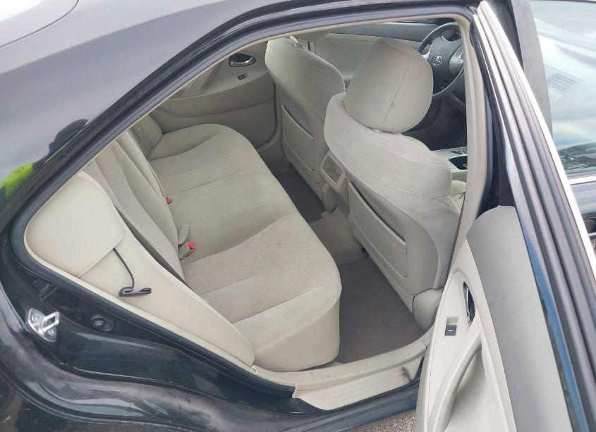 Photo 8 of 2011 Toyota Camry LE (VIN 4T4BF3EK9BR167960)