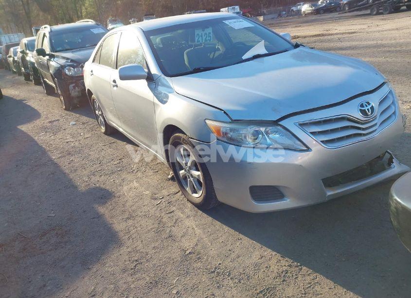 2011 Toyota Camry LE (VIN 4T4BF3EK9BR171734) main photo