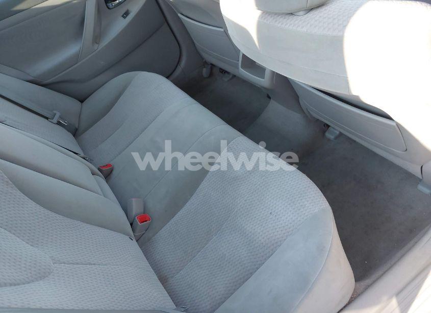 Photo 8 of 2011 Toyota Camry LE (VIN 4T4BF3EK9BR171734)