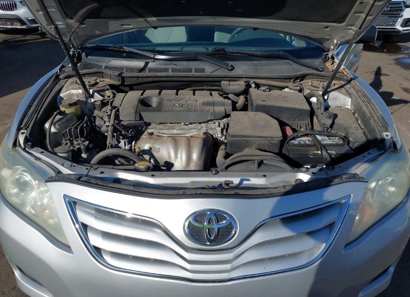 Photo 10 of 2011 Toyota Camry LE (VIN 4T4BF3EK9BR173595)