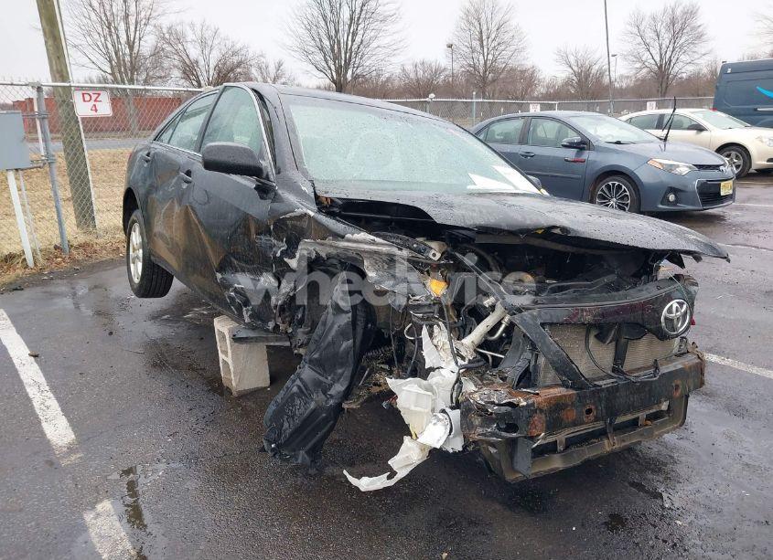 2011 Toyota Camry LE (VIN 4T4BF3EK9BR183544) main photo