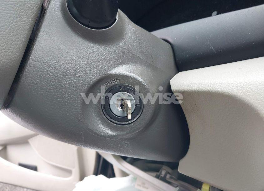 Photo 11 of 2011 Toyota Camry LE (VIN 4T4BF3EK9BR183544)